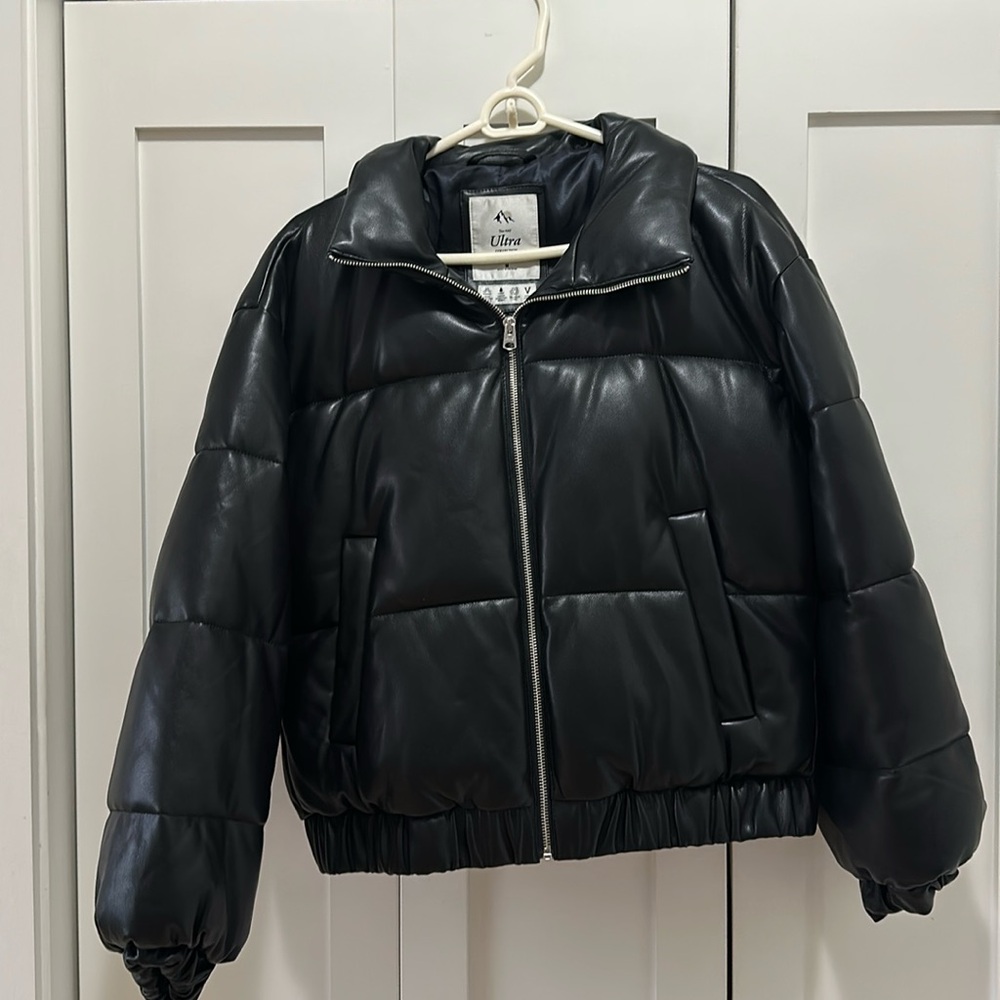 Abercrombie & Fitch vegan leather ultra soft puffer jacket